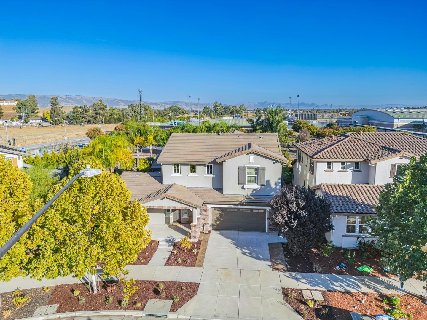 Detail Gallery Image 65 of 99 For 9958 Bobcat Ct, Gilroy,  CA 95020 - 4 Beds | 3/1 Baths