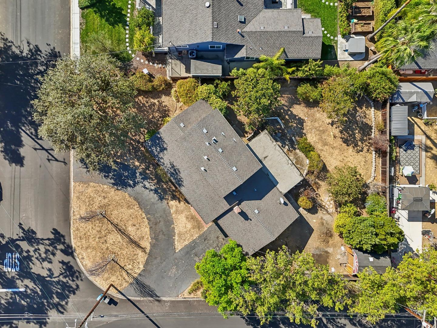 Detail Gallery Image 39 of 43 For 14769 Nelson Way, San Jose,  CA 95124 - 3 Beds | 2 Baths