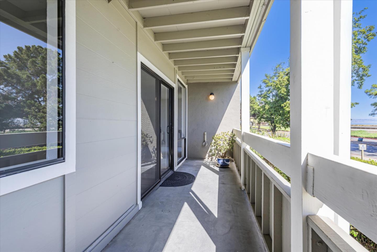 Detail Gallery Image 28 of 35 For 1051 Beach Park Blvd #102,  Foster City,  CA 94404 - 3 Beds | 2 Baths