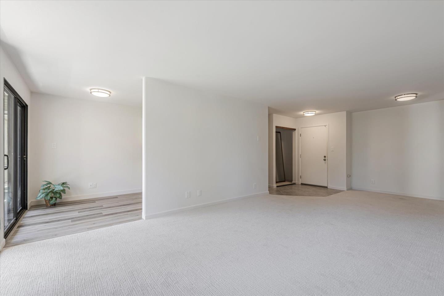 Detail Gallery Image 9 of 35 For 1051 Beach Park Blvd #102,  Foster City,  CA 94404 - 3 Beds | 2 Baths