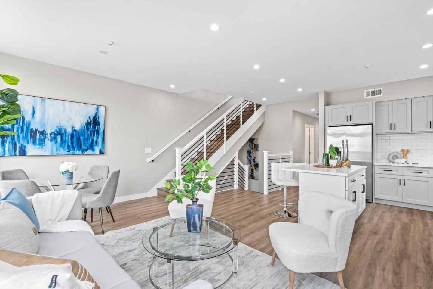 645 Baden Avenue # 4, South San Francisco, California 94080, 4 Bedrooms Bedrooms, ,3 BathroomsBathrooms,Residential,For Sale,645 Baden Avenue # 4,ML81982809