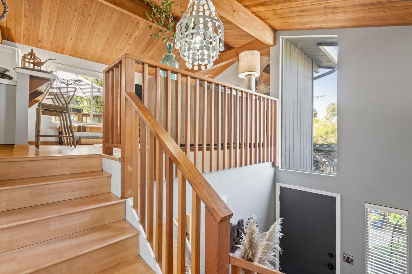 Detail Gallery Image 9 of 48 For 157 Hyannis Ct, Aptos,  CA 95003 - 2 Beds | 1/1 Baths