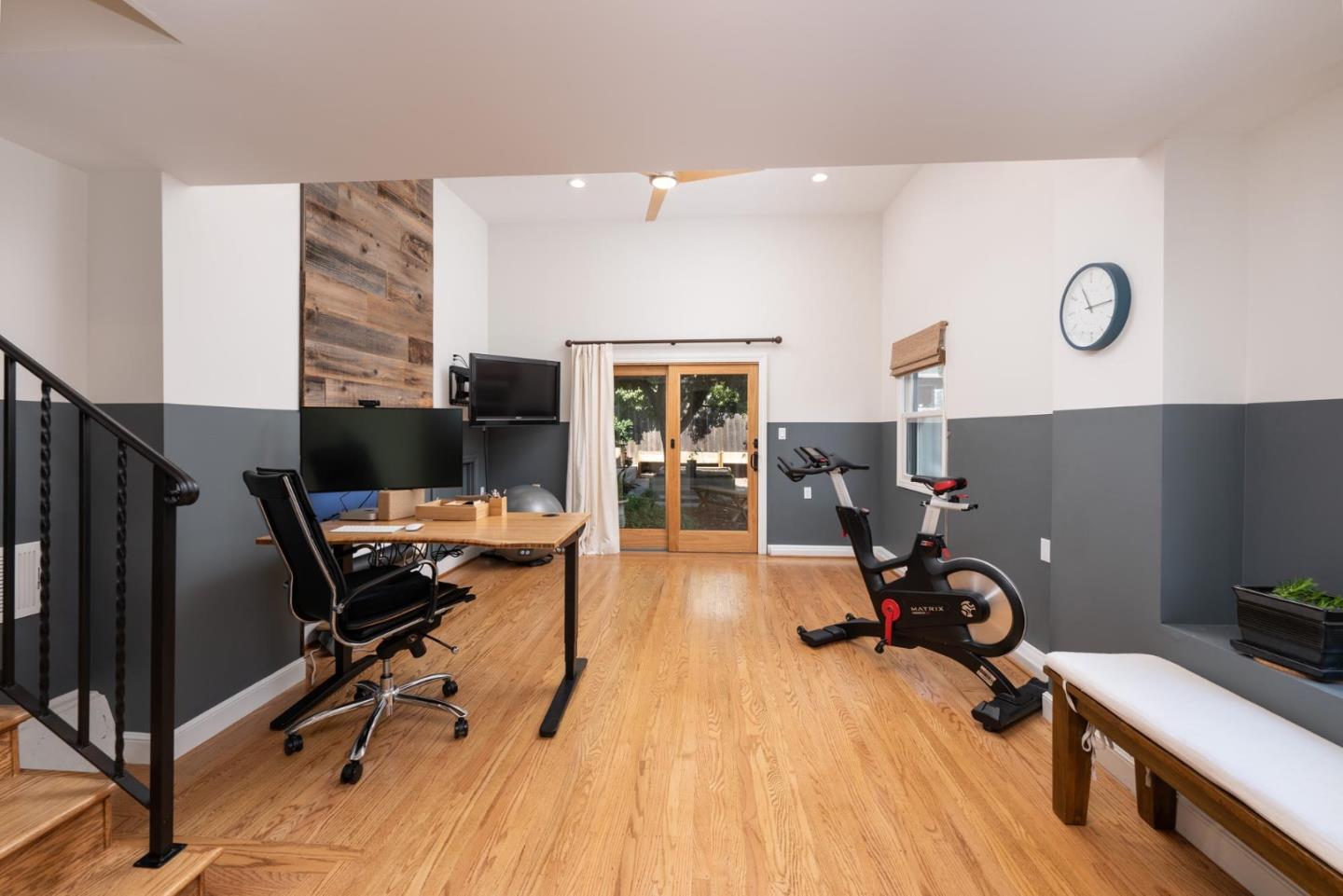 Detail Gallery Image 11 of 23 For 48 Burbank Ave, San Mateo,  CA 94403 - 3 Beds | 2/1 Baths