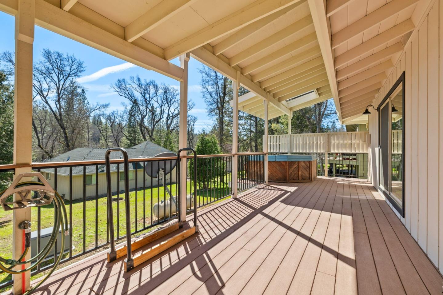 Detail Gallery Image 40 of 47 For 19501 Chaffee Cir, Groveland,  CA 95321 - 3 Beds | 3 Baths