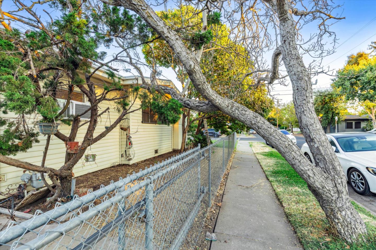 Detail Gallery Image 26 of 29 For 301 E Sonoma Ave, Stockton,  CA 95204 - 2 Beds | 1/1 Baths