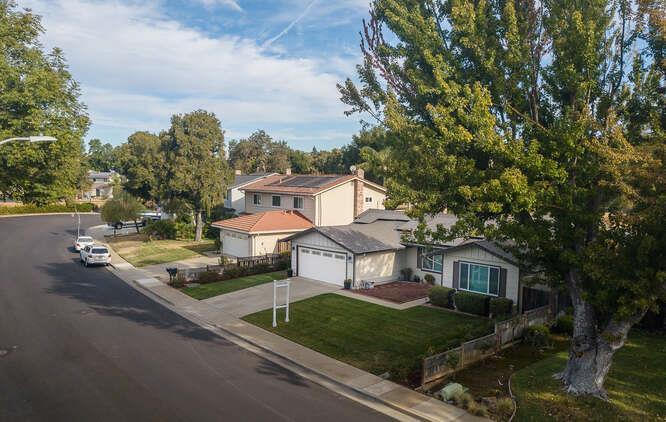 Detail Gallery Image 1 of 39 For 15730 La Jolla Ct, Morgan Hill,  CA 95037 - 4 Beds | 2 Baths