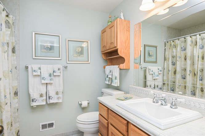 Detail Gallery Image 22 of 39 For 15730 La Jolla Ct, Morgan Hill,  CA 95037 - 4 Beds | 2 Baths