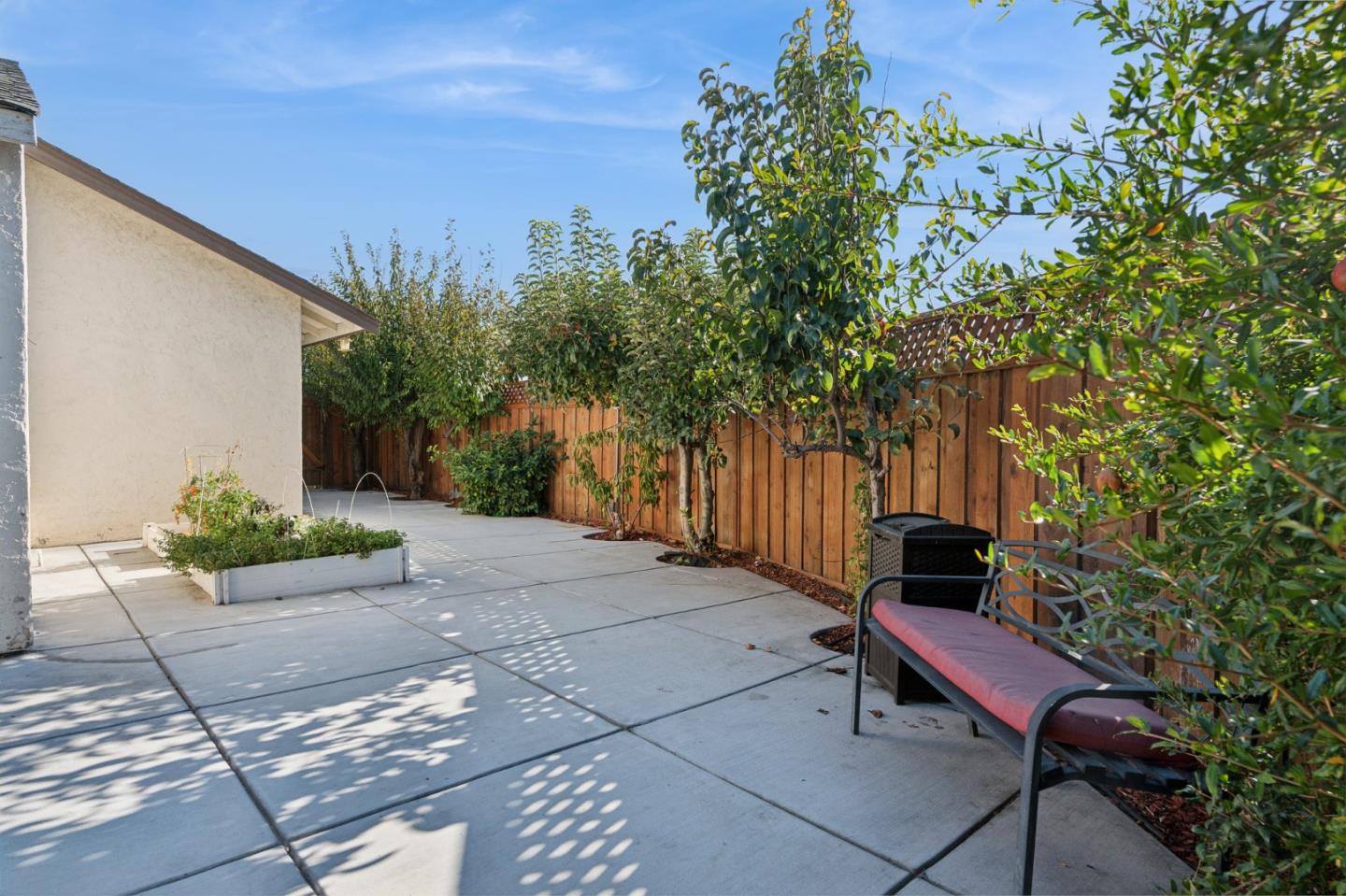 Detail Gallery Image 25 of 31 For 727 Albanese Cir, San Jose,  CA 95111 - 4 Beds | 2 Baths