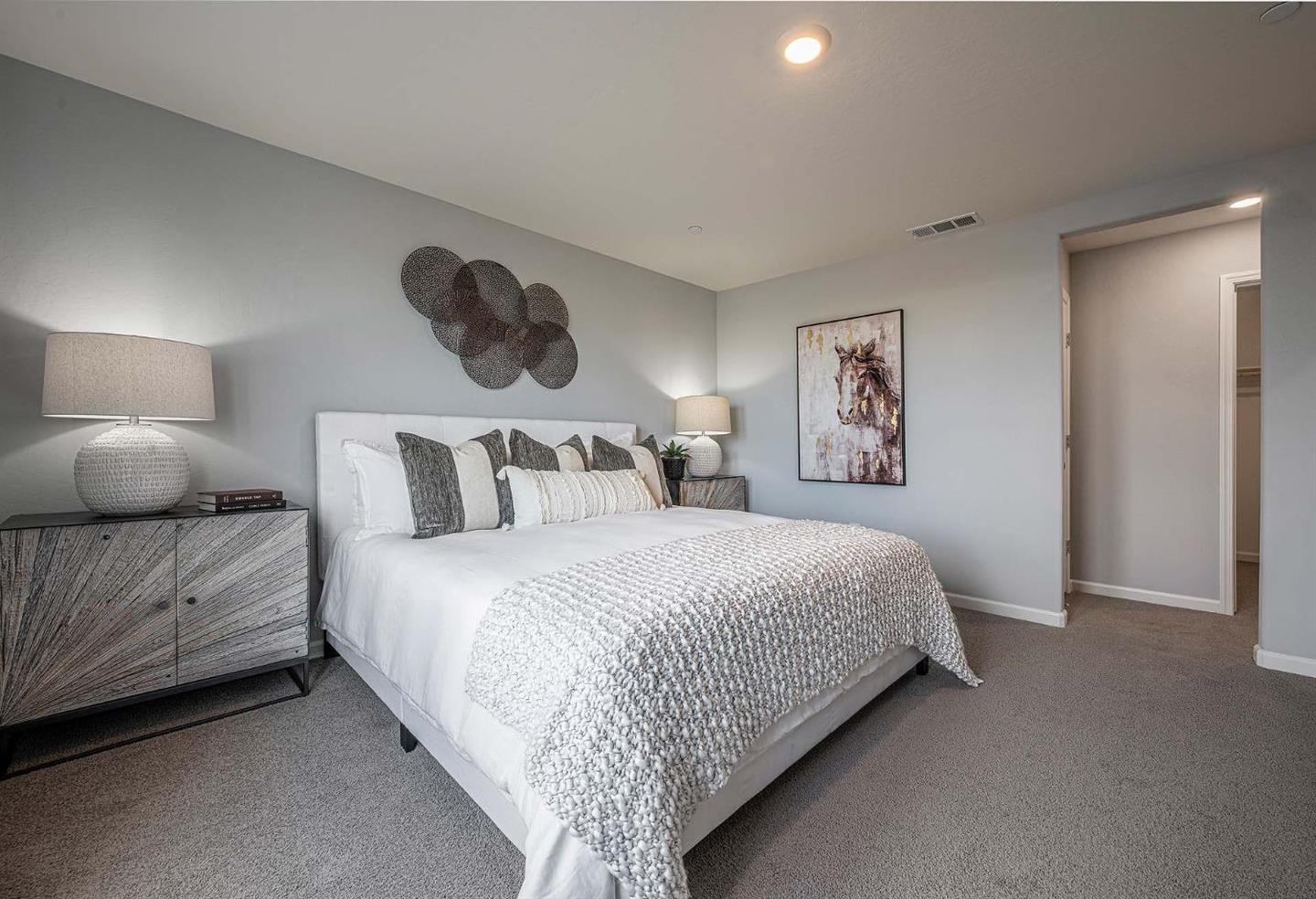 Detail Gallery Image 6 of 9 For 733 Veronica Ct, Merced,  CA 95341 - 4 Beds | 2 Baths