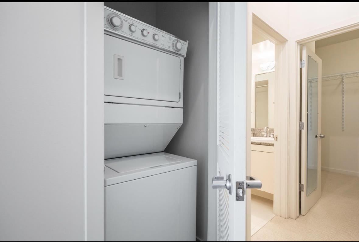 Detail Gallery Image 16 of 16 For 333 Santana Row #APT 317,  Campbell,  CA 95128 - 2 Beds | 1 Baths