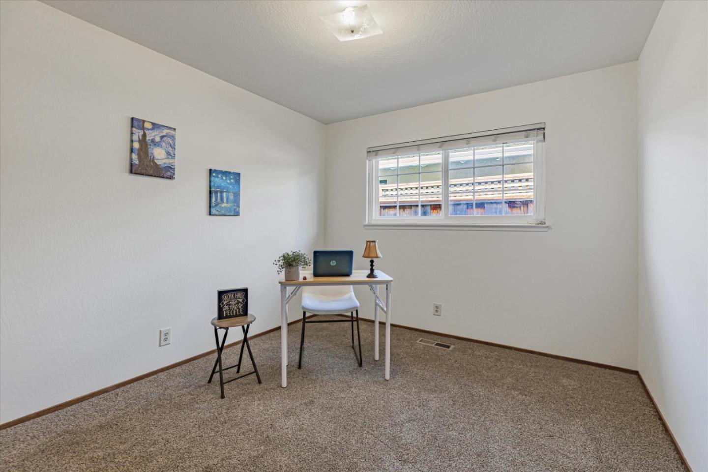 Detail Gallery Image 19 of 39 For 1077 Sierra Madre Dr, Salinas,  CA 93901 - 3 Beds | 2 Baths