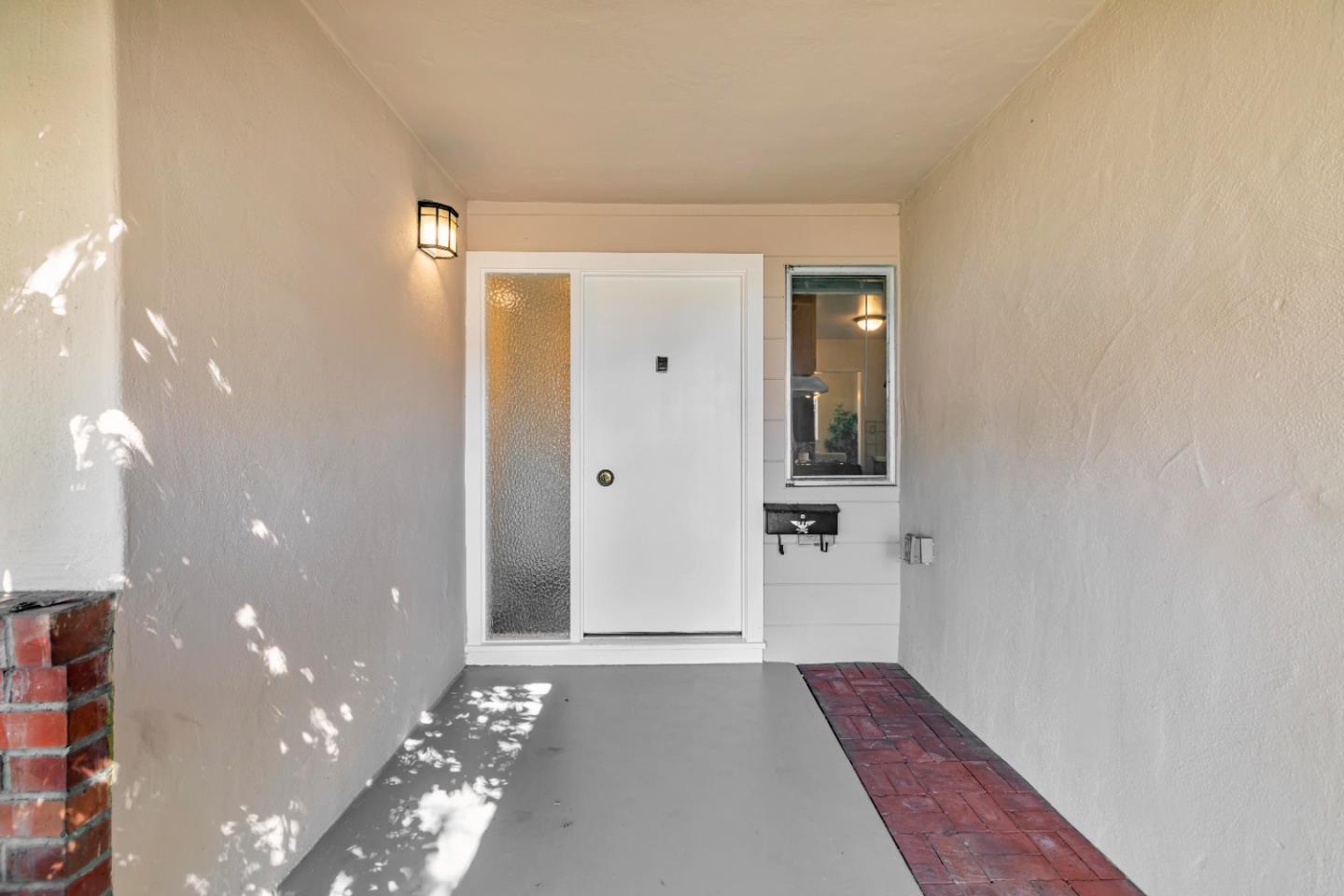 Detail Gallery Image 3 of 27 For 2231 Menzel Pl, Santa Clara,  CA 95050 - 3 Beds | 2 Baths