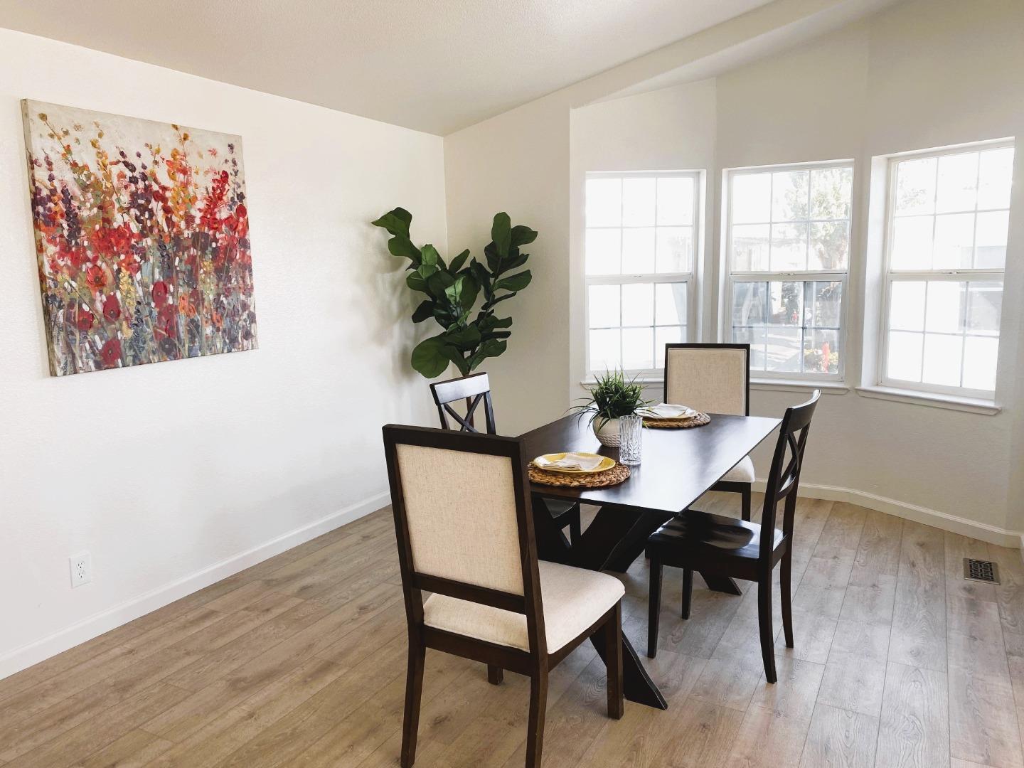 Detail Gallery Image 8 of 16 For 165 Blossom Hill Rd #59,  San Jose,  CA 95123 - 2 Beds | 2 Baths