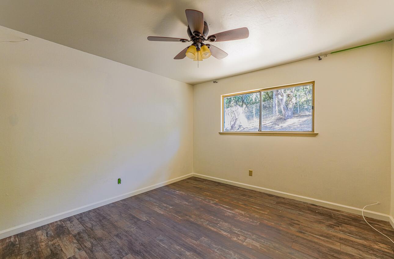 Detail Gallery Image 19 of 48 For 17994 Vierra Canyon Rd, Salinas,  CA 93907 - 3 Beds | 2/1 Baths