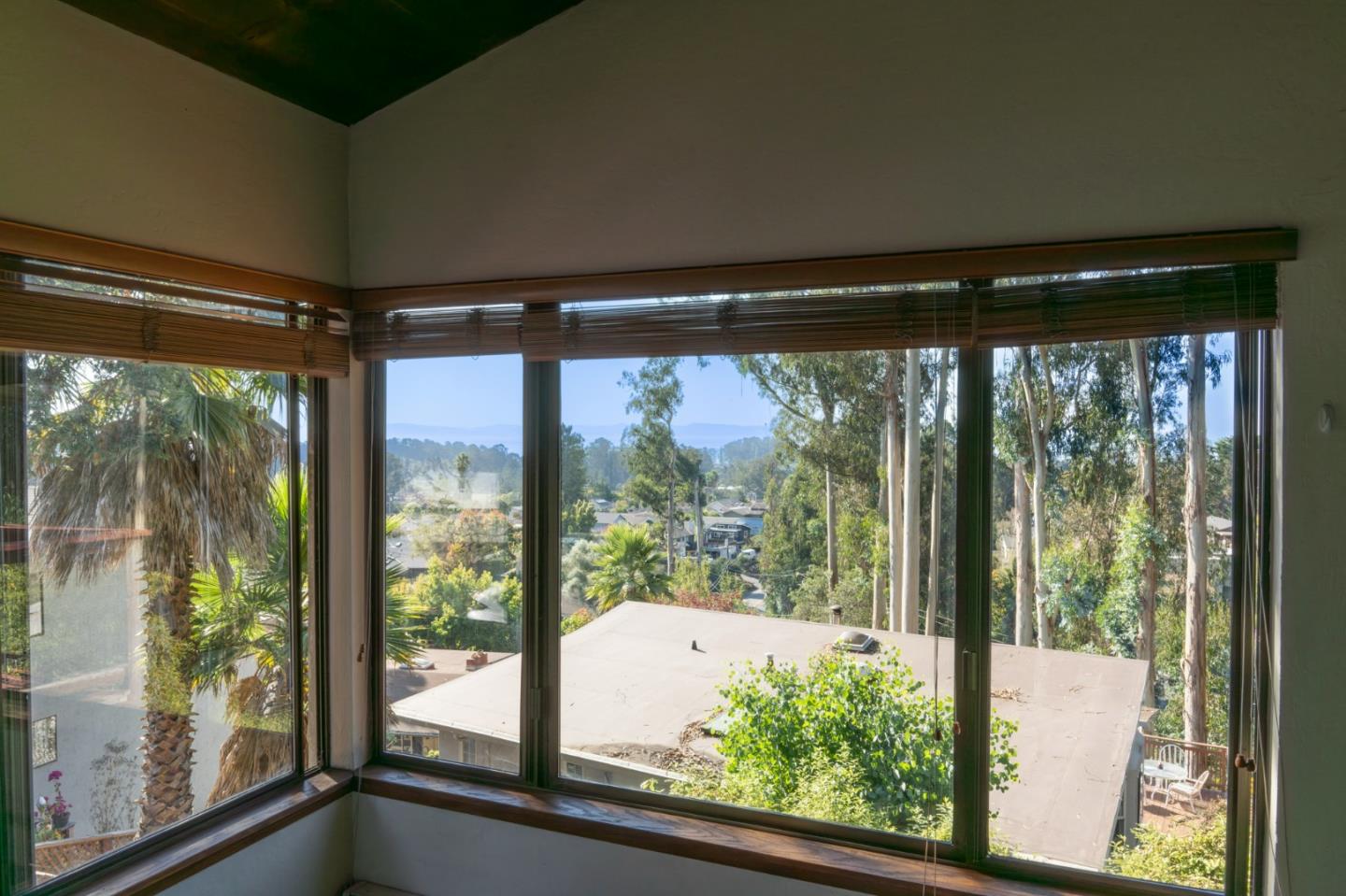 Detail Gallery Image 13 of 35 For 5420 Baffy Ct, Soquel,  CA 95073 - 3 Beds | 2 Baths