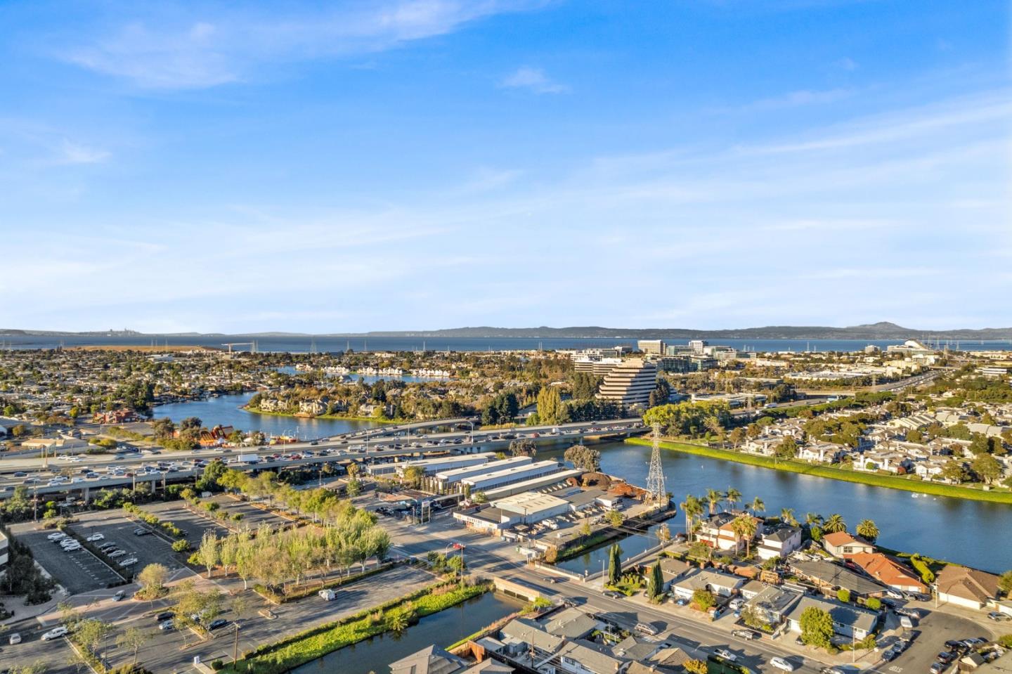 Detail Gallery Image 29 of 41 For 142 Waters Park Cir, San Mateo,  CA 94403 - 2 Beds | 2/1 Baths