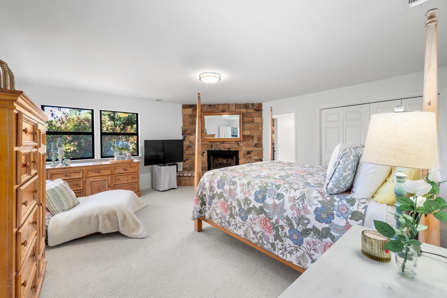 Detail Gallery Image 29 of 51 For 25970 Mar Vista Ct, Los Gatos,  CA 95033 - 3 Beds | 2/1 Baths