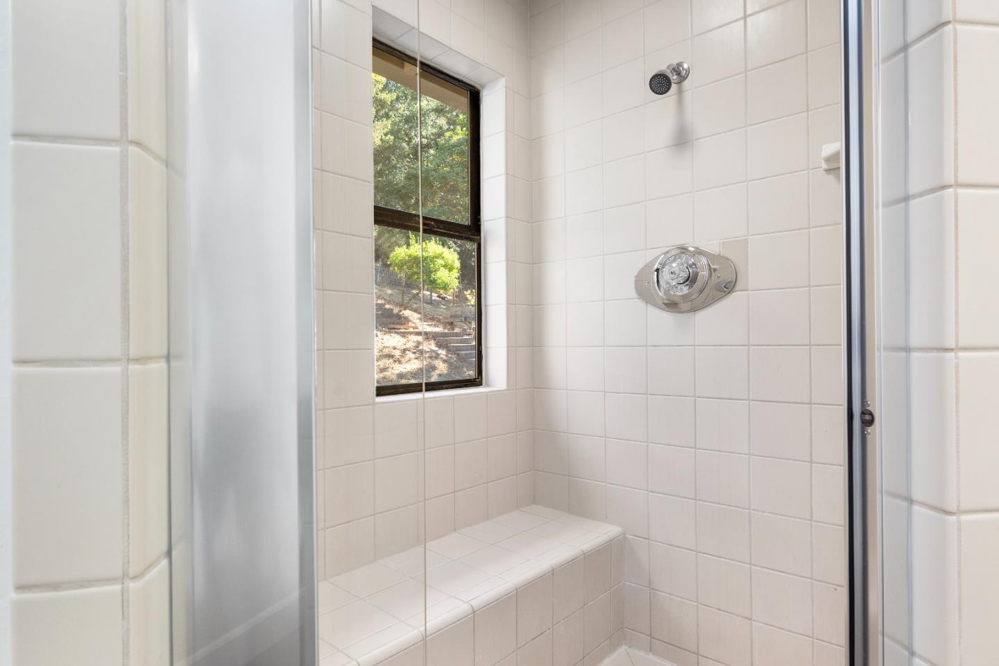 Detail Gallery Image 33 of 51 For 25970 Mar Vista Ct, Los Gatos,  CA 95033 - 3 Beds | 2/1 Baths