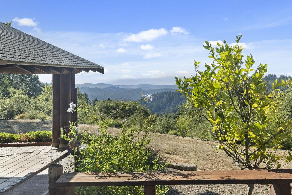 Detail Gallery Image 36 of 80 For 17655 Old Summit Rd, Los Gatos,  CA 95033 - 4 Beds | 2 Baths