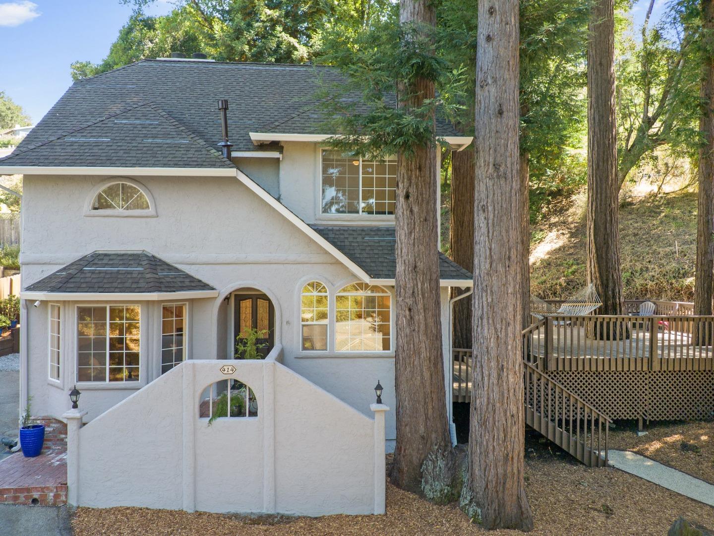 Detail Gallery Image 1 of 53 For 414 Sherman Dr, Scotts Valley,  CA 95066 - 3 Beds | 2/1 Baths