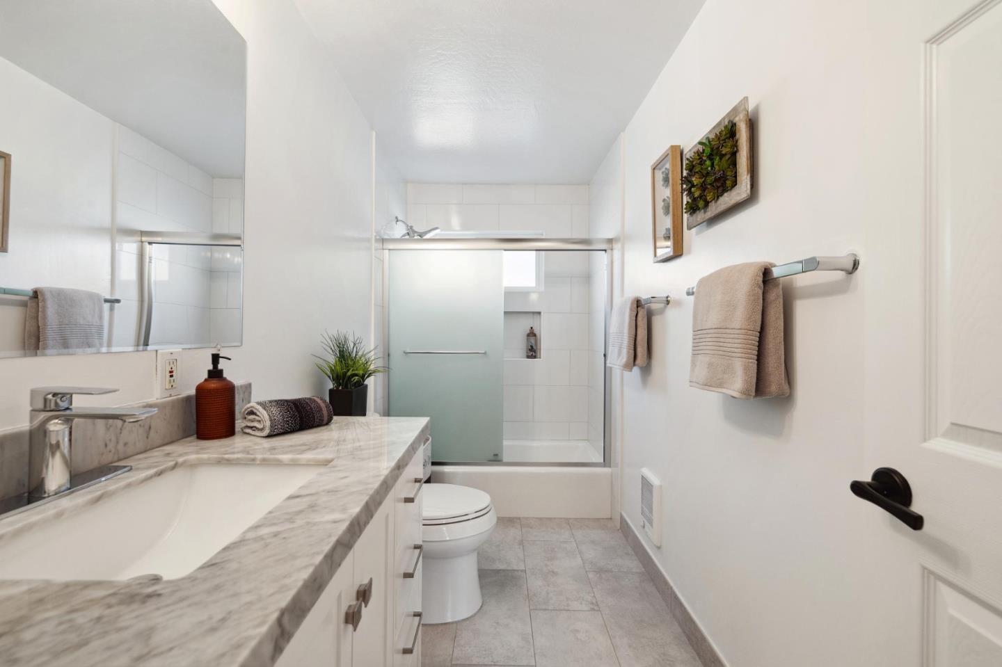 Detail Gallery Image 24 of 38 For 4191 George Ave #1,  San Mateo,  CA 94403 - 1 Beds | 1 Baths