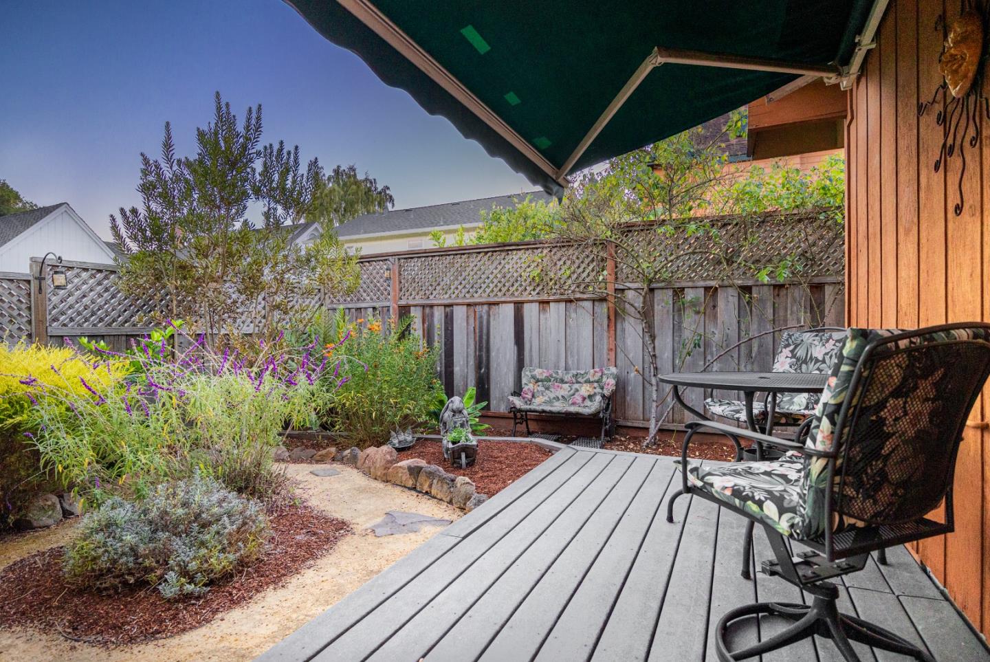 Detail Gallery Image 9 of 61 For 1208 Prospect Hts, Santa Cruz,  CA 95065 - 3 Beds | 2 Baths