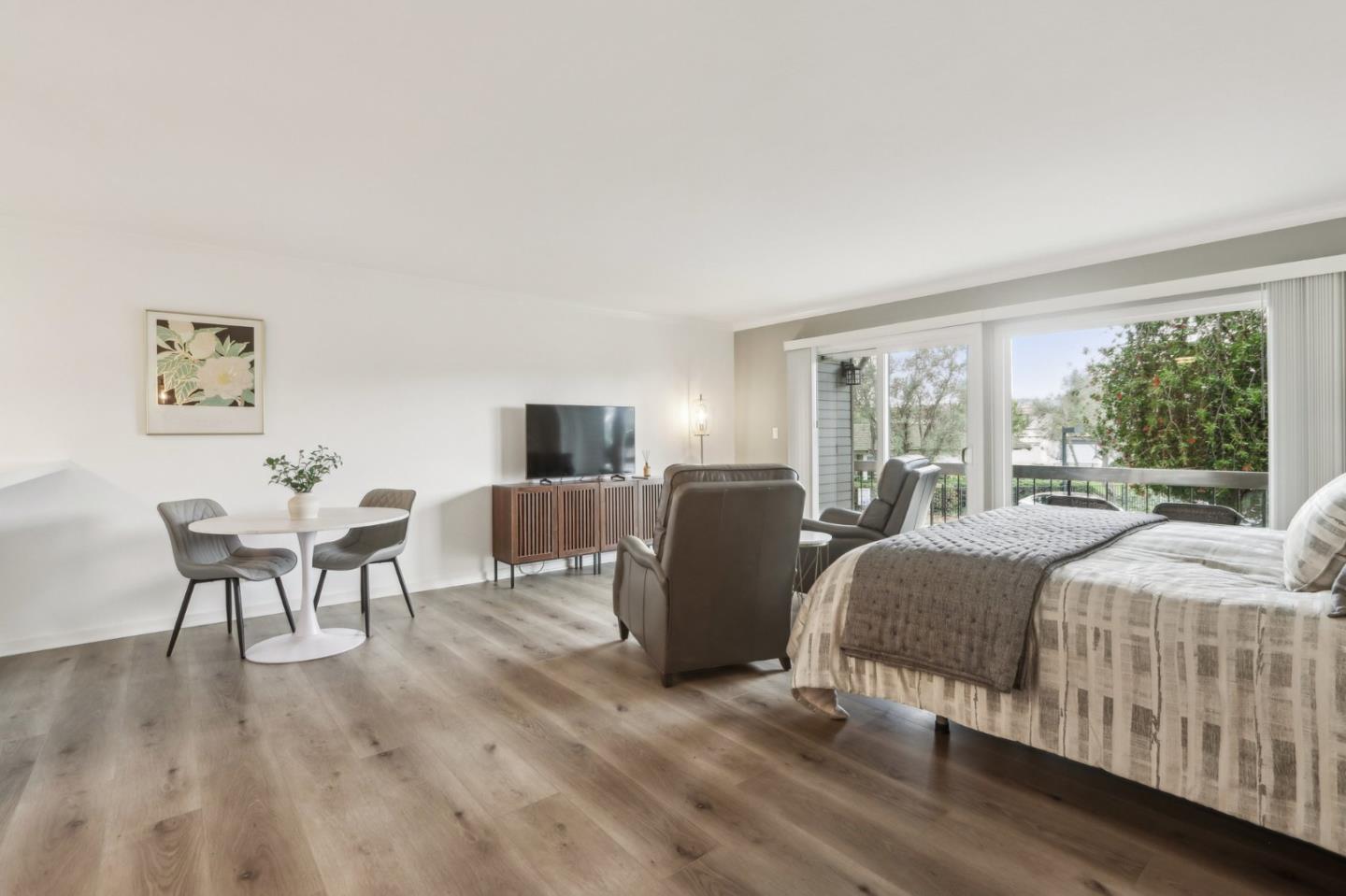 Detail Gallery Image 4 of 22 For 626 Mariners Island Blvd #109,  San Mateo,  CA 94404 - 0 Beds | 1 Baths