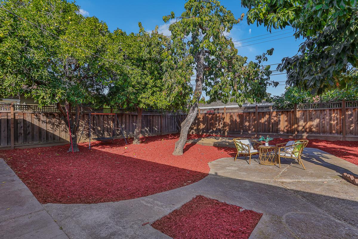 Detail Gallery Image 37 of 37 For 960 S Clover Ave, San Jose,  CA 95128 - 3 Beds | 2 Baths