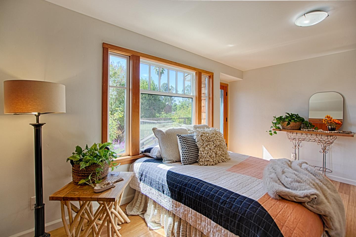 Detail Gallery Image 14 of 23 For 206 Prospect Heights Ave, Santa Cruz,  CA 95065 - 2 Beds | 1 Baths