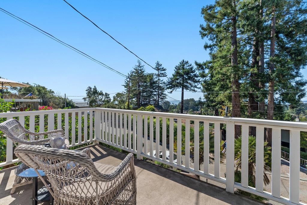 Detail Gallery Image 5 of 40 For 531 Santa Marguarita Dr, Aptos,  CA 95003 - 3 Beds | 2/1 Baths