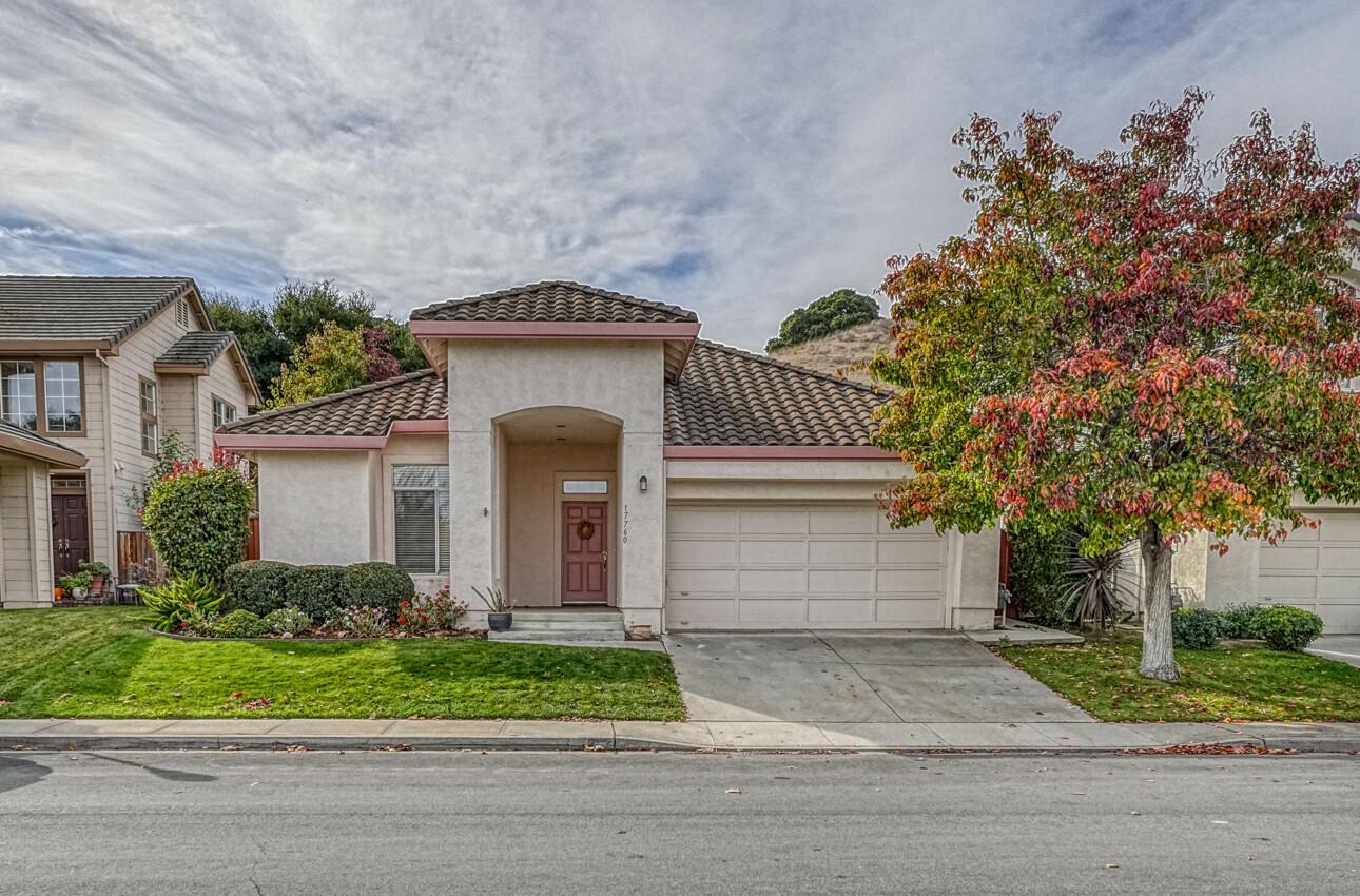 Detail Gallery Image 1 of 36 For 17760 Riverbend Rd, Salinas,  CA 93908 - 4 Beds | 2 Baths