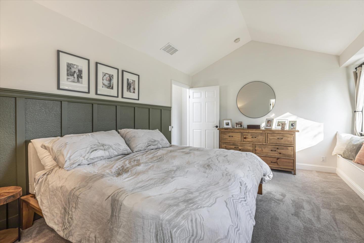 Detail Gallery Image 22 of 48 For 9470 Eagle View Way, Gilroy,  CA 95020 - 4 Beds | 2/1 Baths