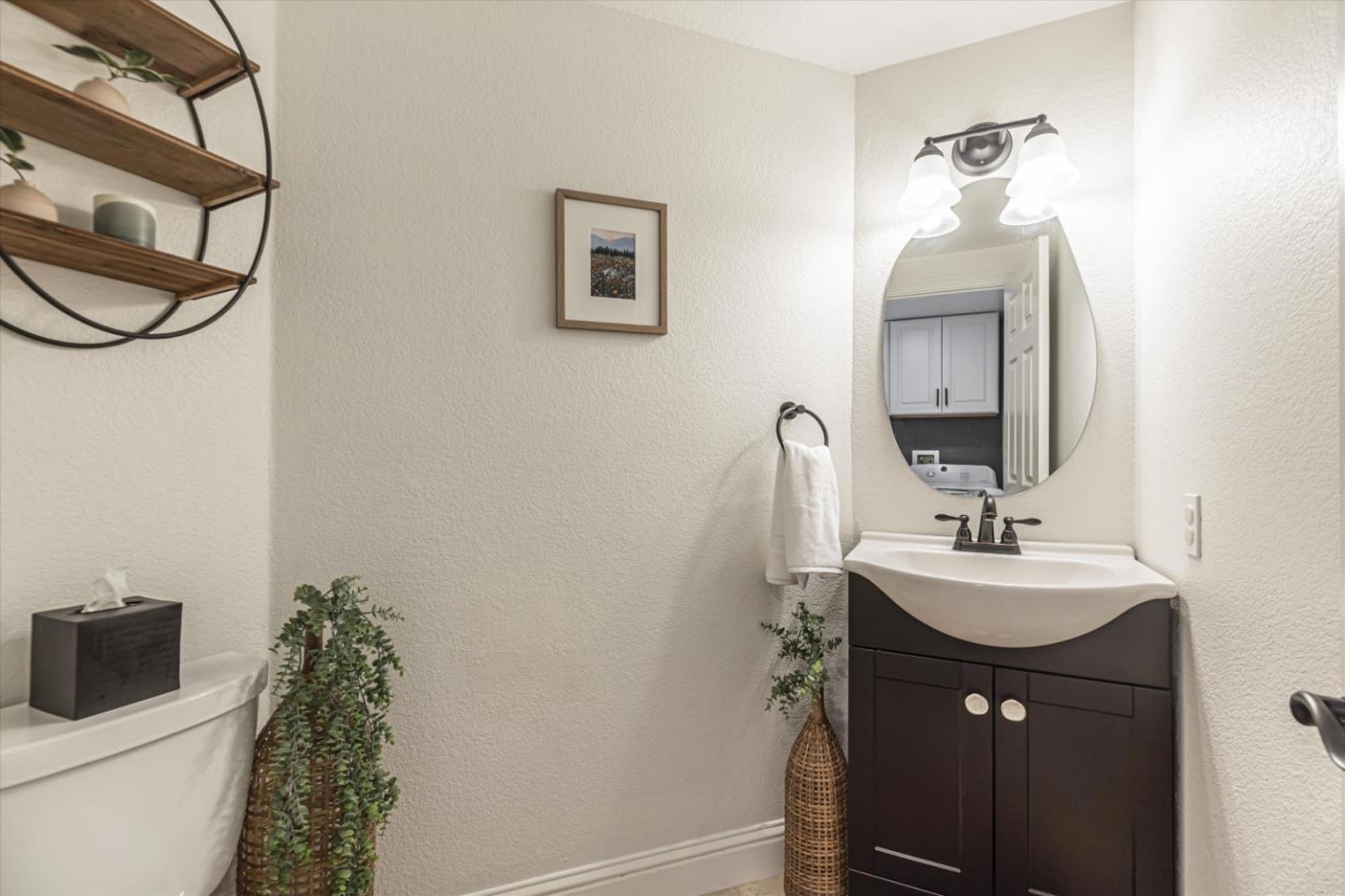 Detail Gallery Image 33 of 48 For 9470 Eagle View Way, Gilroy,  CA 95020 - 4 Beds | 2/1 Baths