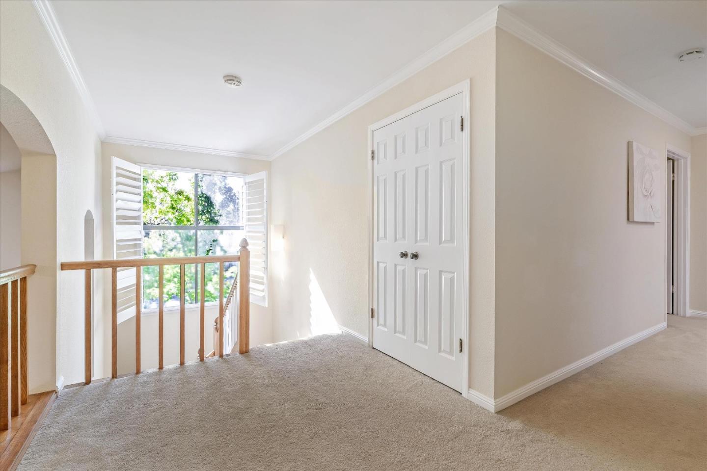 Detail Gallery Image 23 of 51 For 1109 Royal Ln, San Carlos,  CA 94070 - 3 Beds | 2/1 Baths