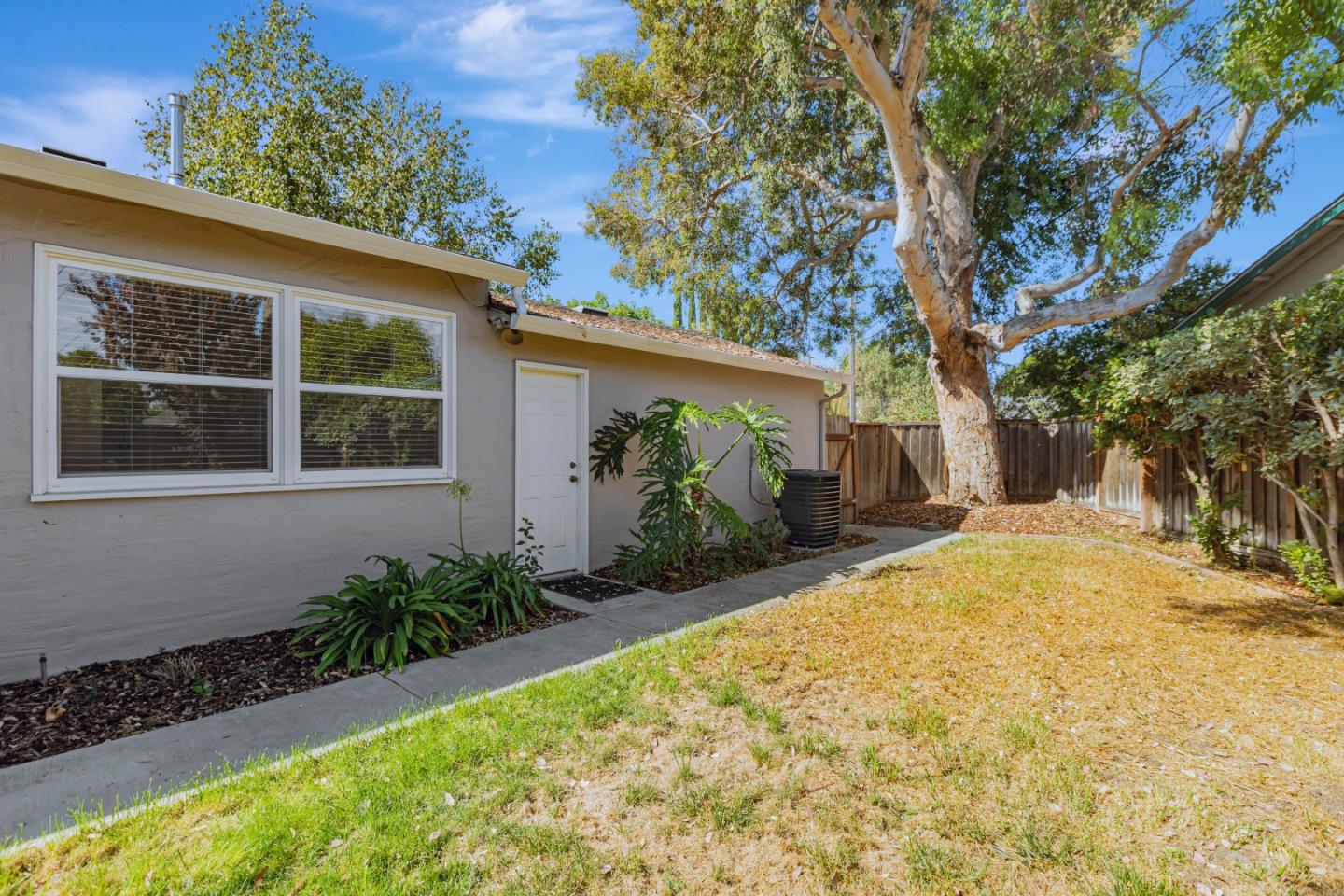 Detail Gallery Image 29 of 37 For 1759 Heatherdale Ave, San Jose,  CA 95126 - 2 Beds | 1 Baths