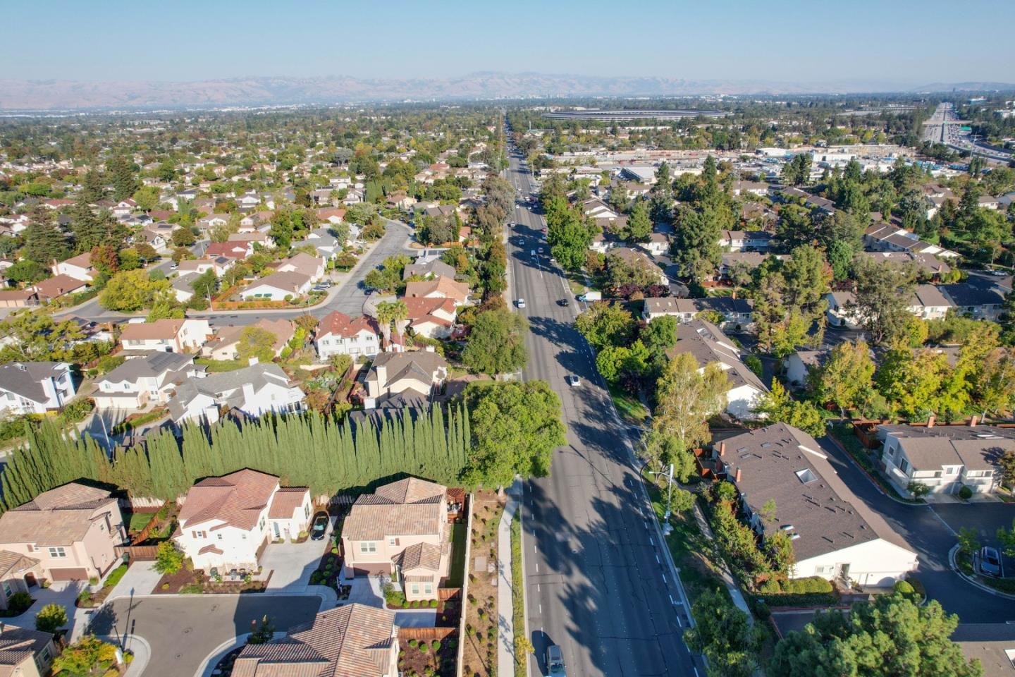 Detail Gallery Image 31 of 36 For 538 Madison Ter, Sunnyvale,  CA 94087 - 5 Beds | 3/1 Baths