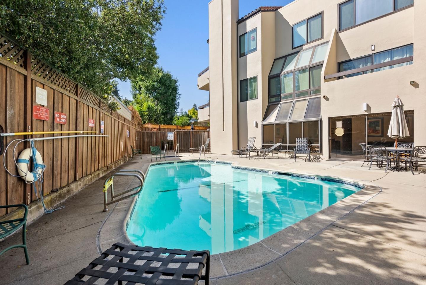 Detail Gallery Image 34 of 43 For 425 N El Camino Real #103,  San Mateo,  CA 94401 - 2 Beds | 2 Baths