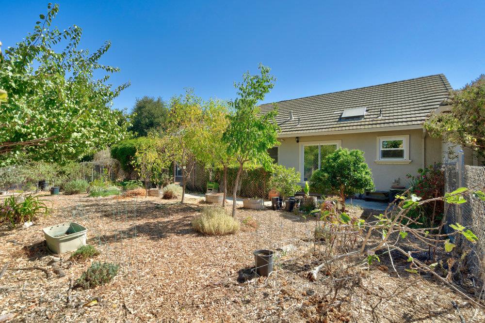 Detail Gallery Image 31 of 48 For 19055 Malaguerra Ave, Morgan Hill,  CA 95037 - 3 Beds | 2 Baths