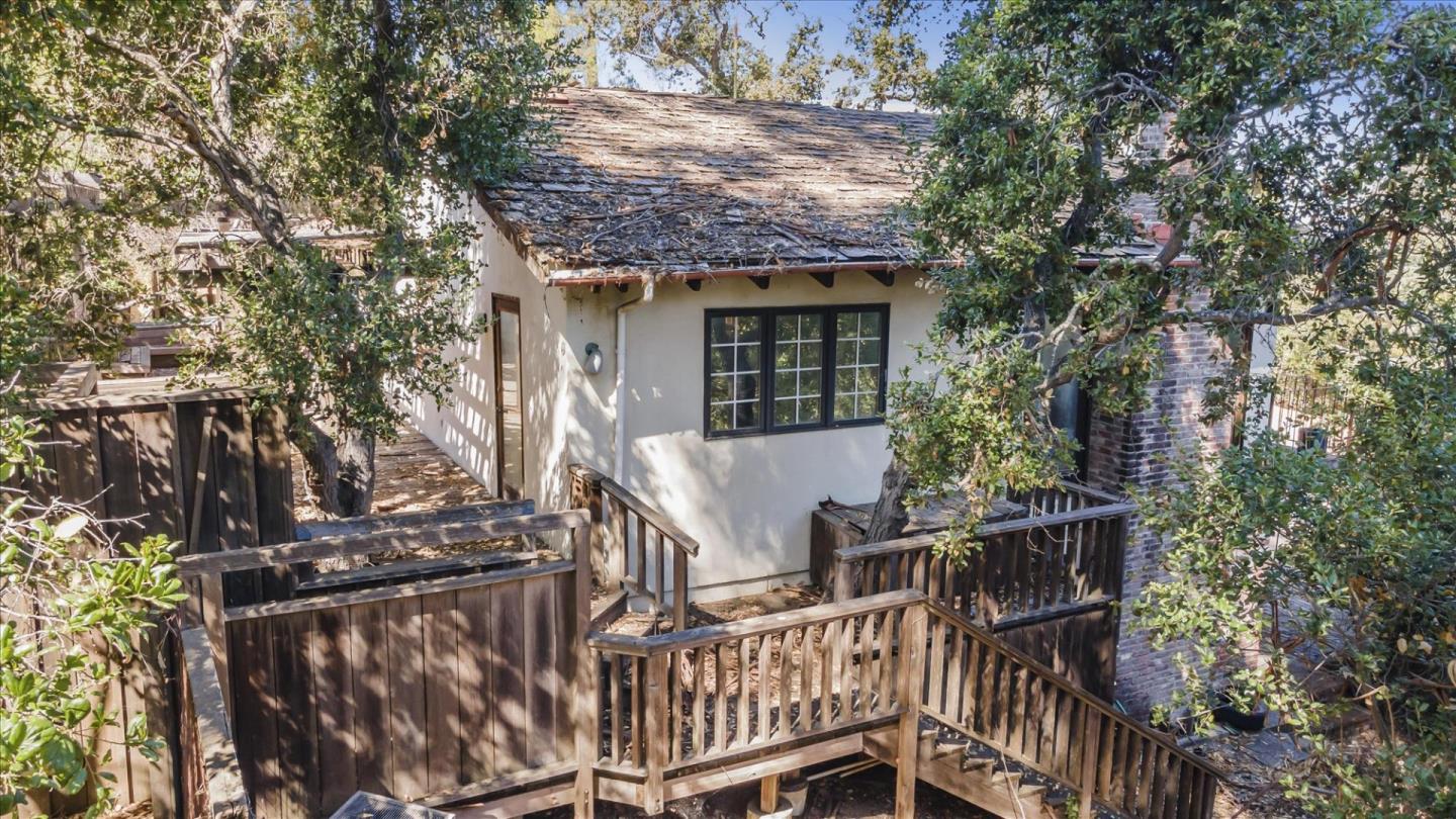 11090 Mora Drive, Los Altos Hills, California 94024, 4 Bedrooms Bedrooms, ,3 BathroomsBathrooms,Residential,For Sale,11090 Mora Drive,ML81983139