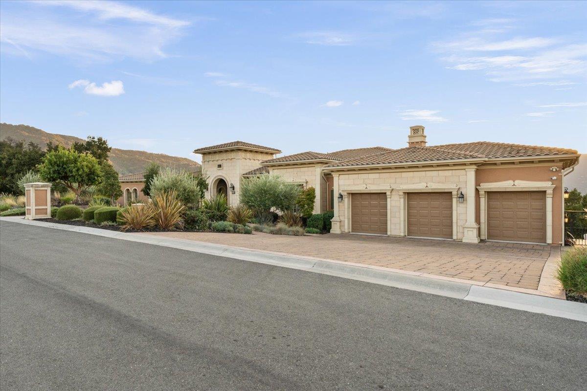 Detail Gallery Image 12 of 77 For 15315 Santella Ct, Los Gatos,  CA 95032 - 5 Beds | 6/1 Baths