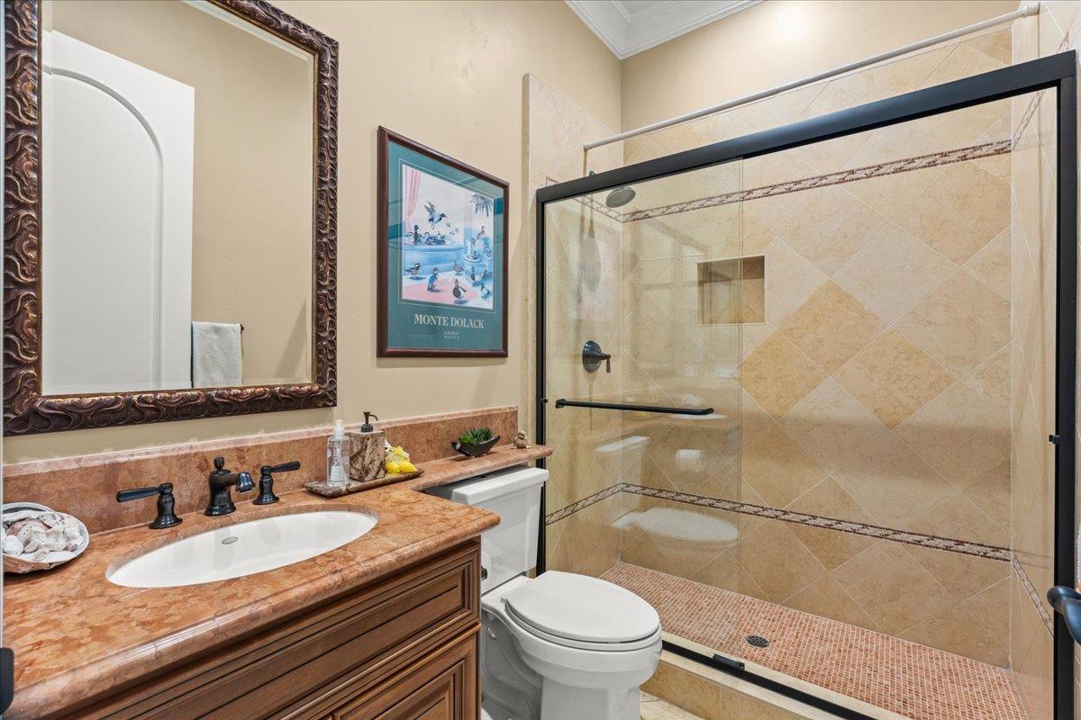 Detail Gallery Image 41 of 77 For 15315 Santella Ct, Los Gatos,  CA 95032 - 5 Beds | 6/1 Baths