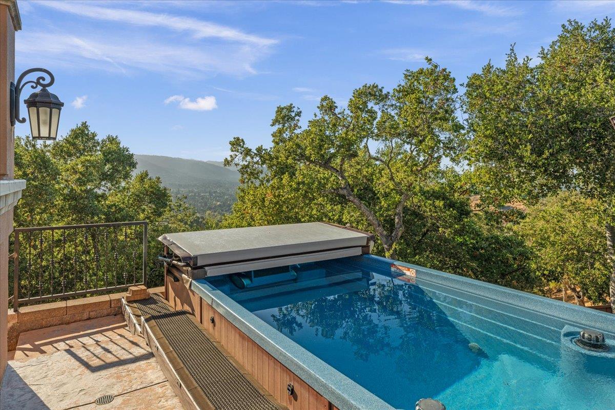 Detail Gallery Image 67 of 77 For 15315 Santella Ct, Los Gatos,  CA 95032 - 5 Beds | 6/1 Baths