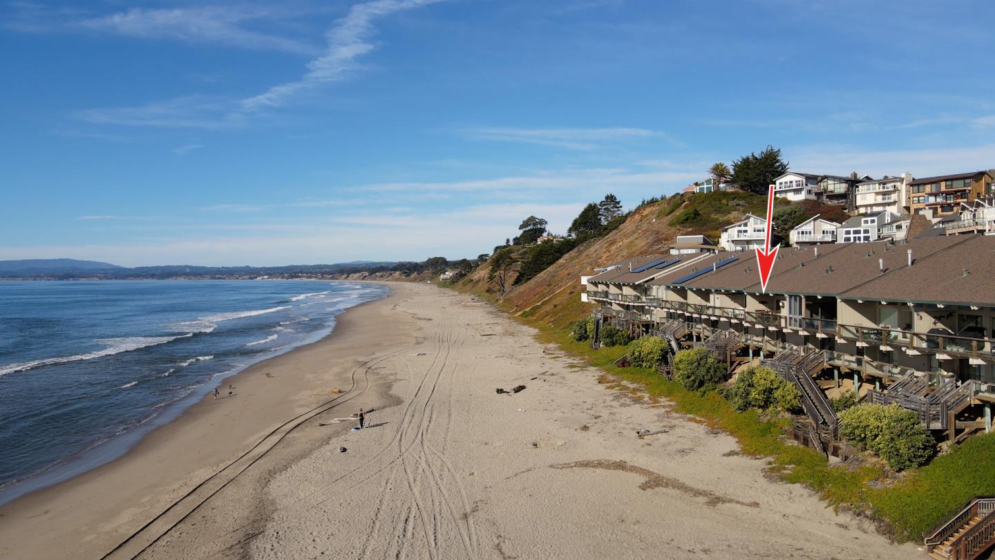 Detail Gallery Image 7 of 44 For 753 the Shoreline, La Selva Beach,  CA 95076 - 4 Beds | 4 Baths