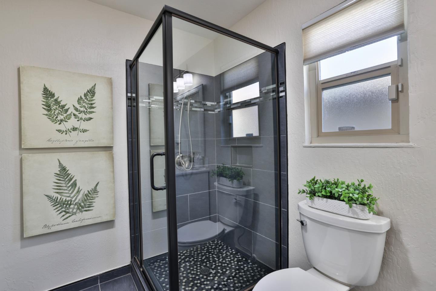 Detail Gallery Image 23 of 56 For 3319 Parkhaven Ct, San Jose,  CA 95132 - 4 Beds | 2 Baths