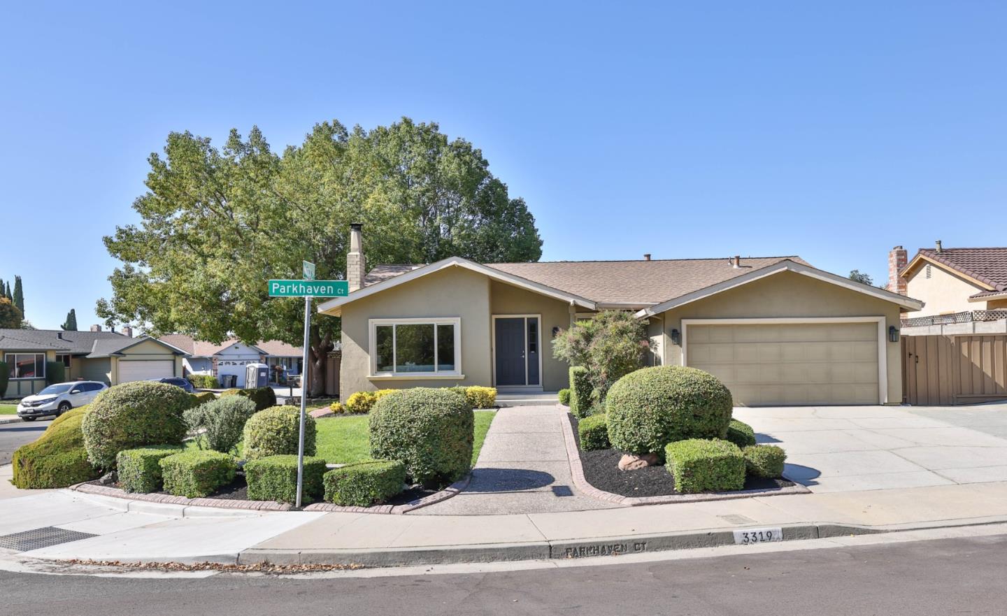 Detail Gallery Image 3 of 56 For 3319 Parkhaven Ct, San Jose,  CA 95132 - 4 Beds | 2 Baths