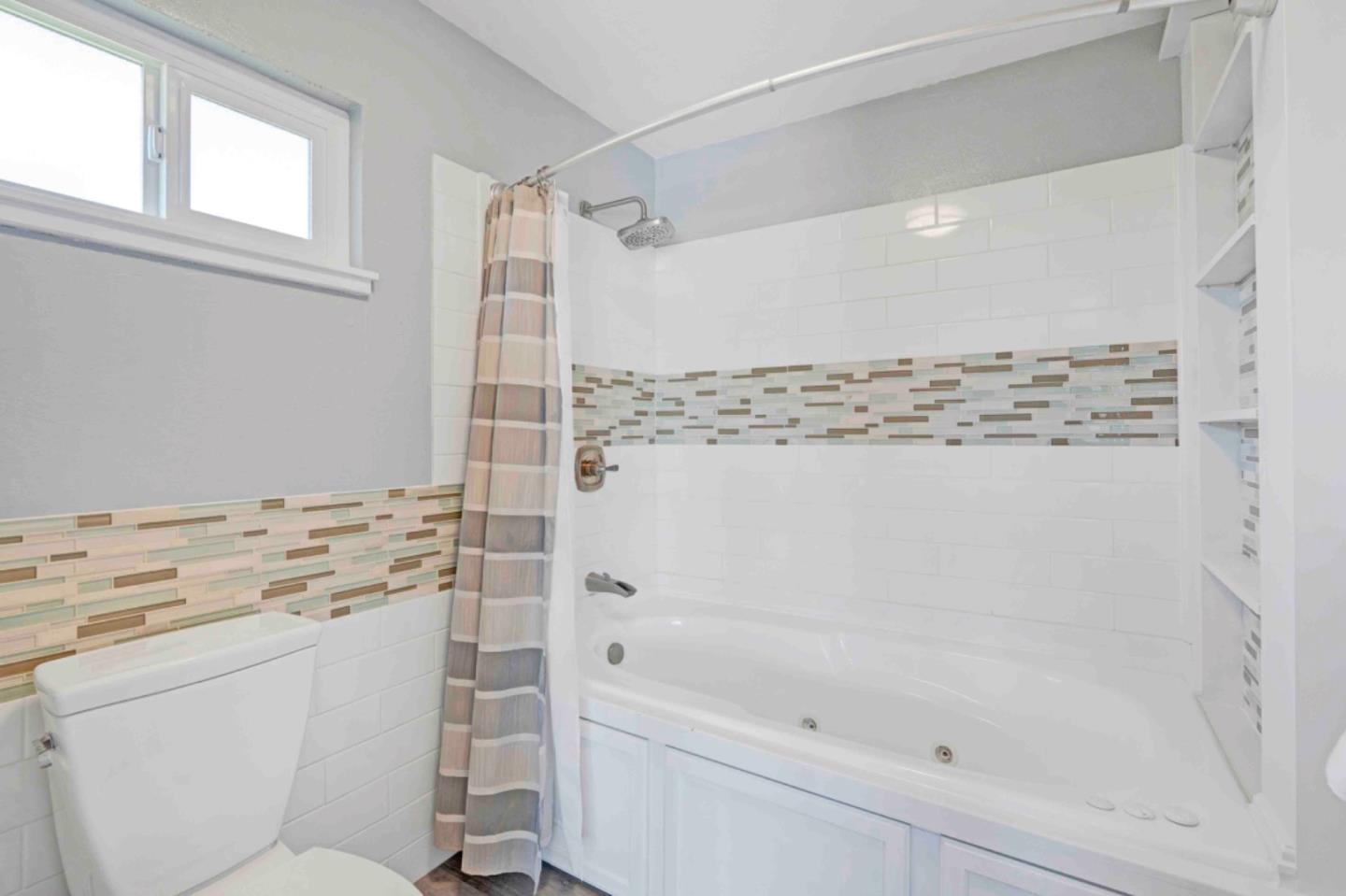 Detail Gallery Image 30 of 41 For 280 Live Oak Ave, Morgan Hill,  CA 95037 - 3 Beds | 2/1 Baths