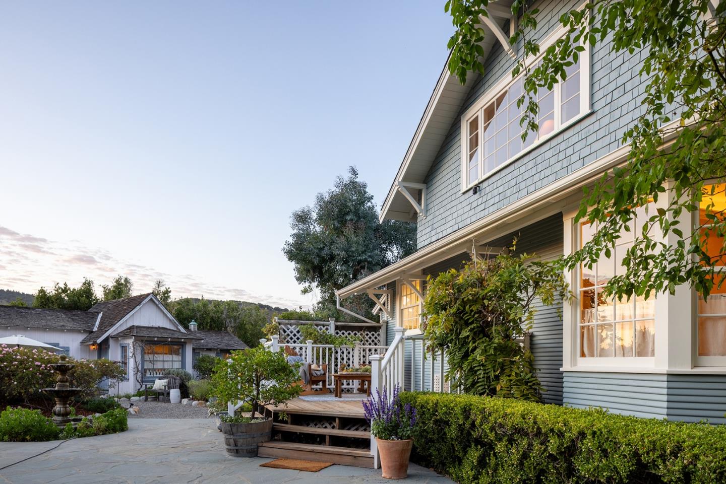 Detail Gallery Image 26 of 53 For 9140 Carmel Valley Rd, Carmel Valley,  CA 93923 - 4 Beds | 2 Baths