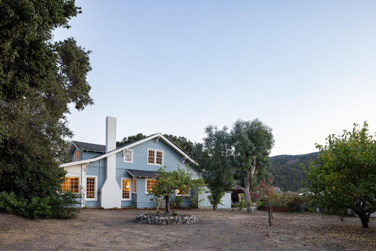 Detail Gallery Image 31 of 53 For 9140 Carmel Valley Rd, Carmel Valley,  CA 93923 - 4 Beds | 2 Baths