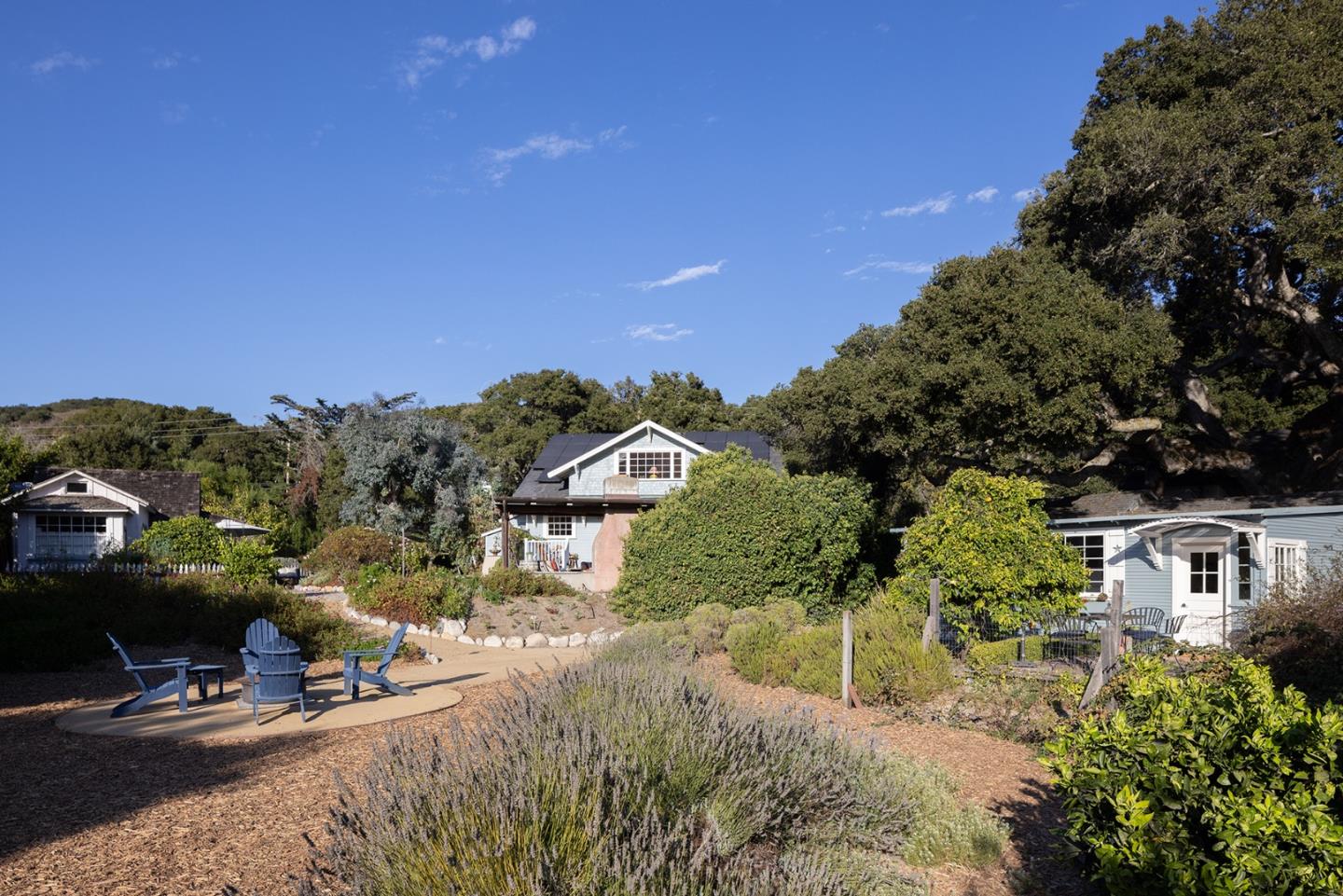 Detail Gallery Image 37 of 53 For 9140 Carmel Valley Rd, Carmel Valley,  CA 93923 - 4 Beds | 2 Baths