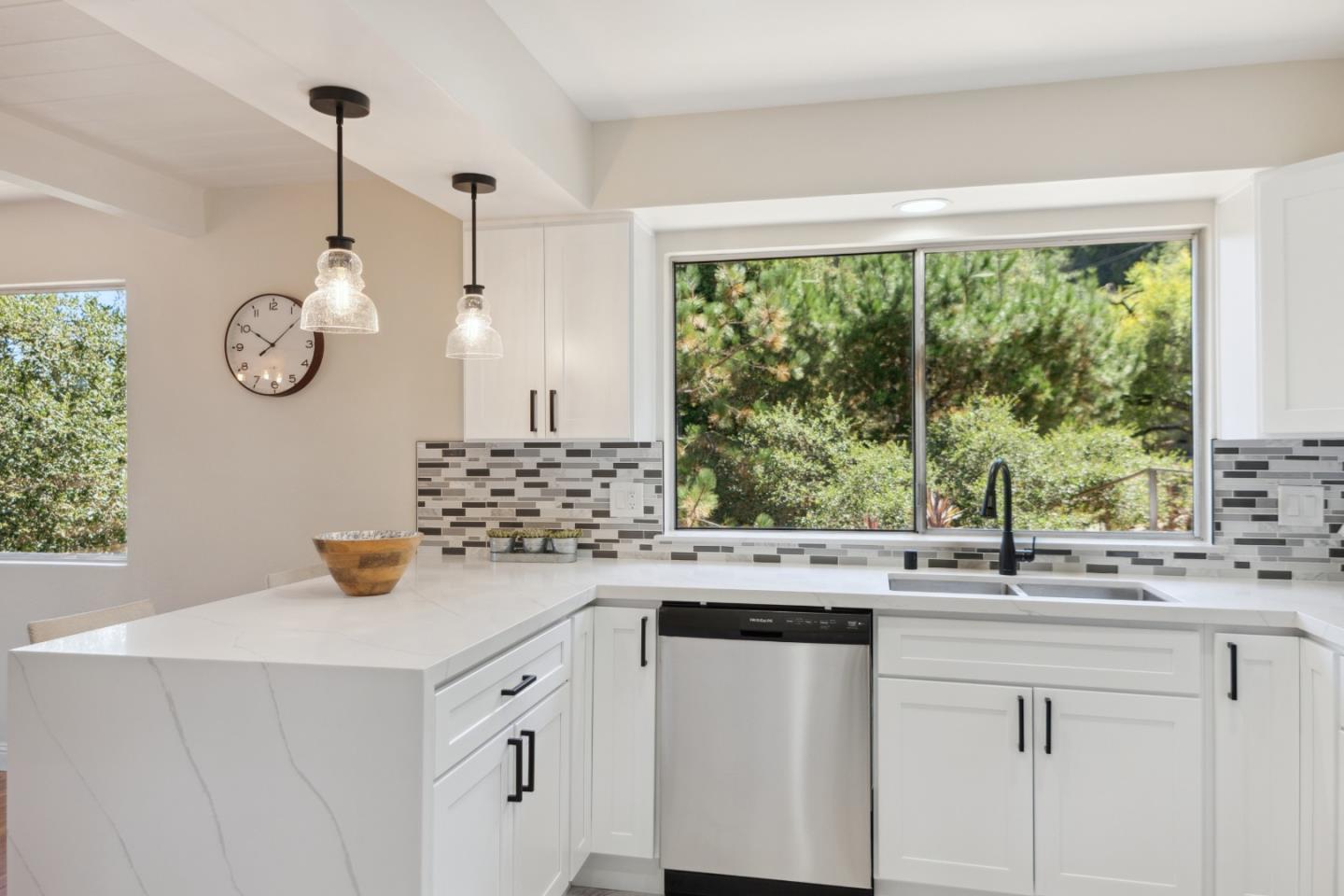 Detail Gallery Image 14 of 53 For 121 Blueberry Dr, Scotts Valley,  CA 95066 - 3 Beds | 2 Baths